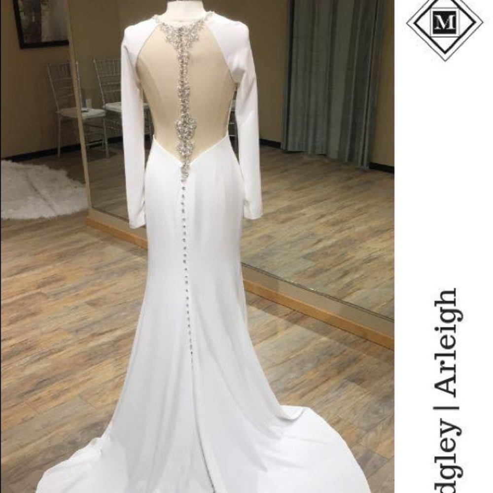 Soterro and Midgley Wedding Gown (arleigh)